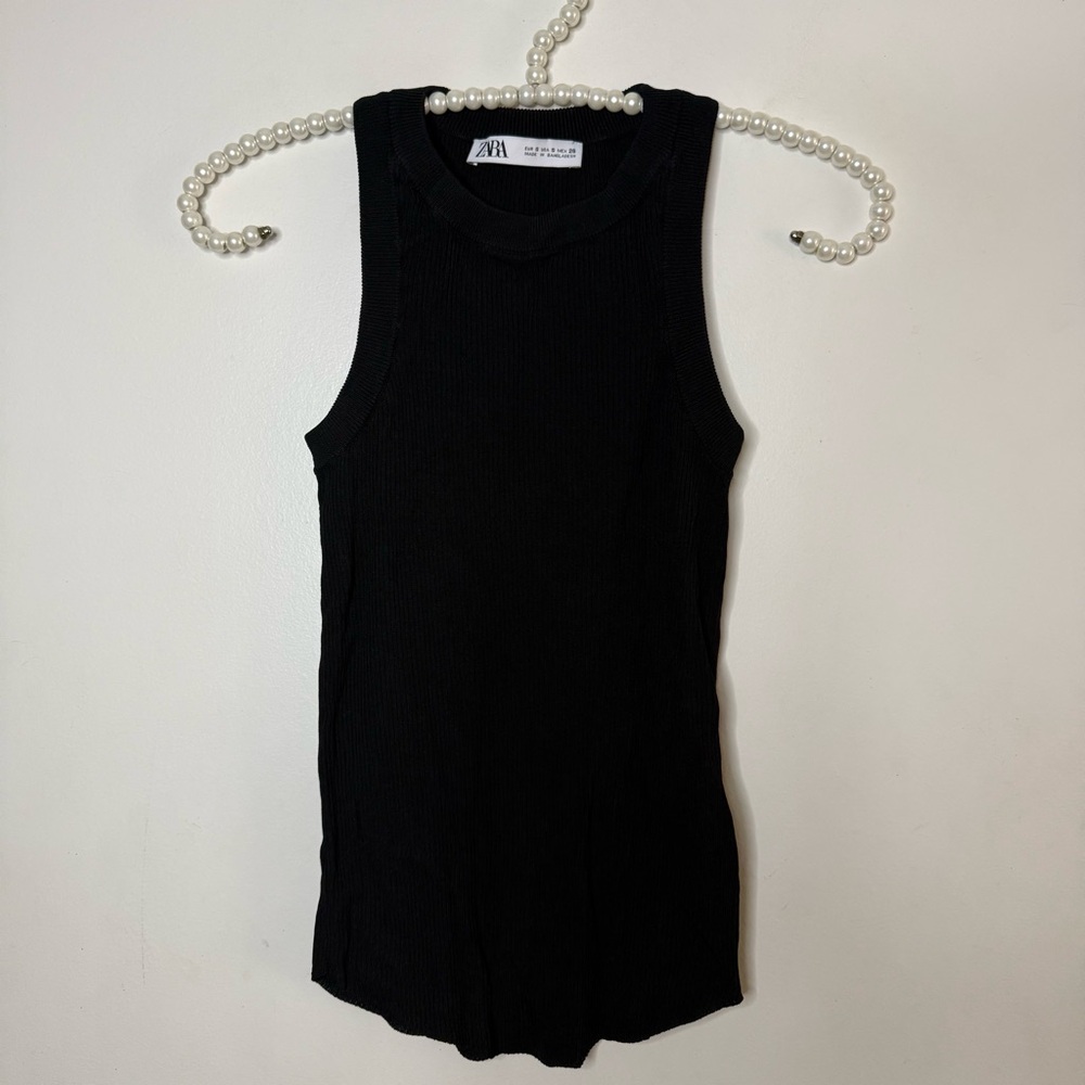 Zara Classic Black Sleeveless Top